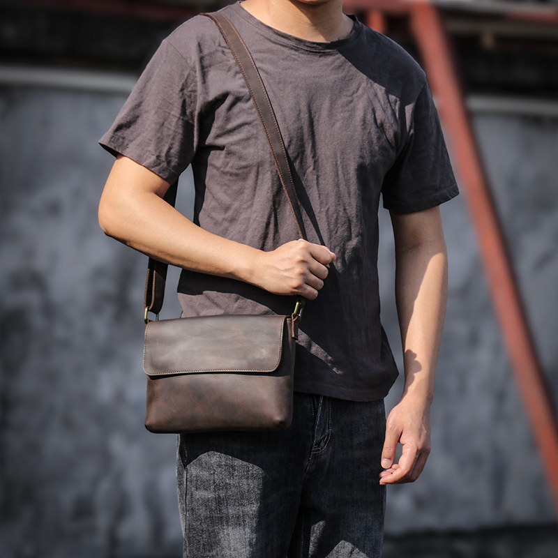 Guro กระเป๋าสะพายหนังแท้วินเทจ - Tablet Shoulder Bag บทวิจารณ์และราคา